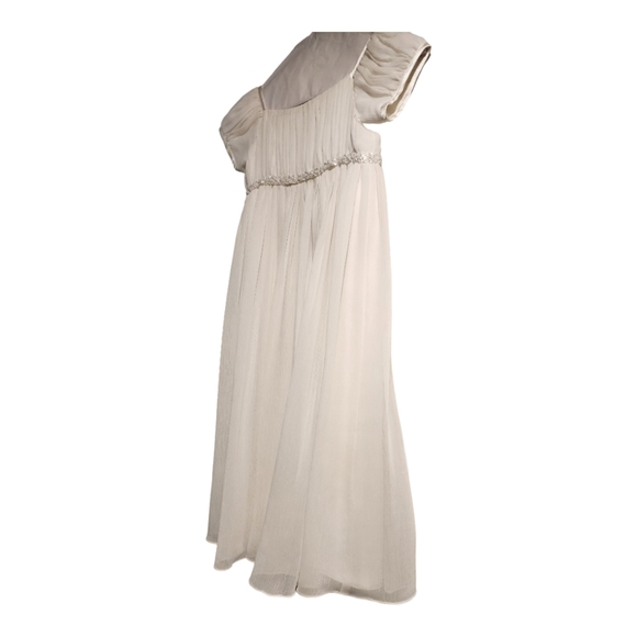 David's Bridal Flower Girl Dress, Crinkle Chiffon, Short Sleeve, Ivory, … - Picture 7 of 13